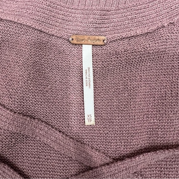 Free People Boho Dusty Mauve Criss Cross V-neckline Tunic Sweater - Picture 10 of 12